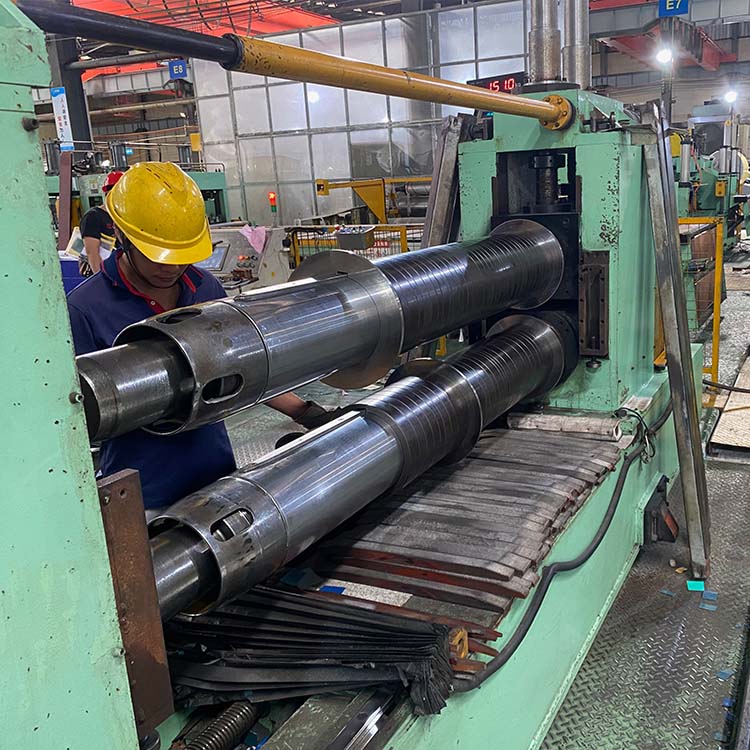 steel slitting machine